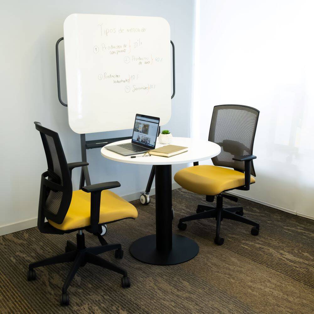 Mesas Redondas – 8 Mesas Redondas | Mesas redondas para empresa | VISSO