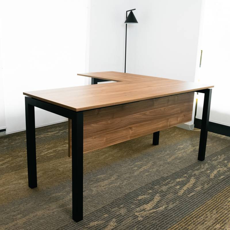 Escritorio en L Quadra – 2 Escritorio en L Quadra | Escritorio en L con cajones | Visso